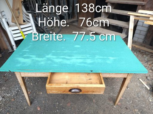 Gebrauchter Küchentisch Fundus – Renovierungsbedürftiges Stück zum Selber-Upcyceln Bern